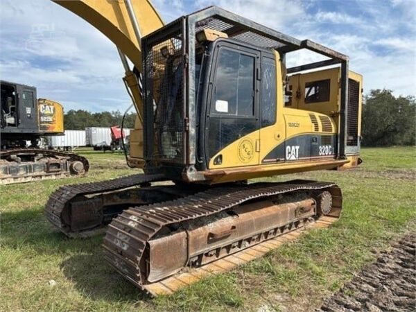 2006 Caterpillar 320CL - Image 3