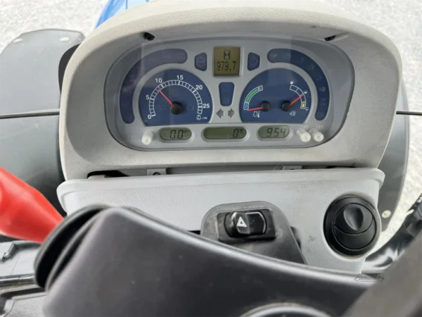 2012 New Holland T6050 - Image 18