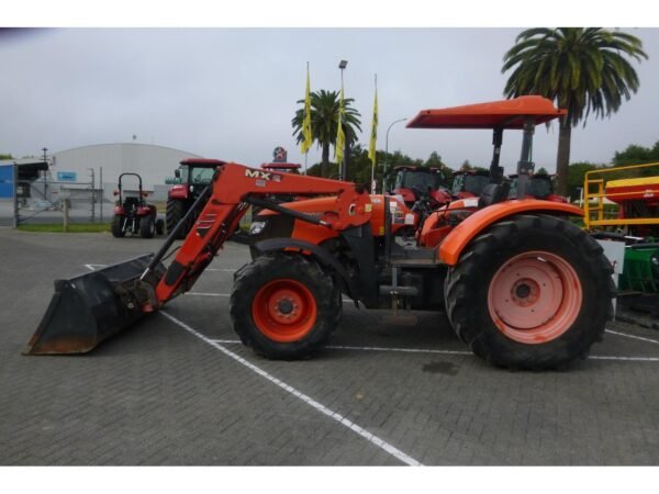 2016 Kubota M108 Tractor - Image 4