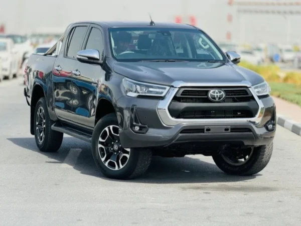 2020 Toyota Hilux SR5 RHD