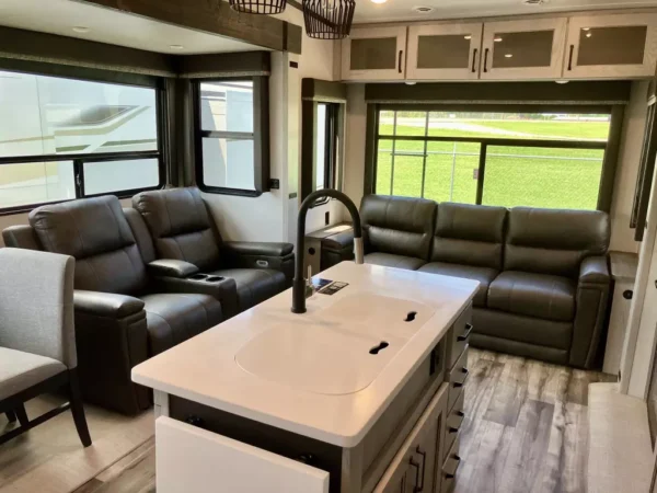 2023 Keystone Montana High Country 385BR RV - Image 8