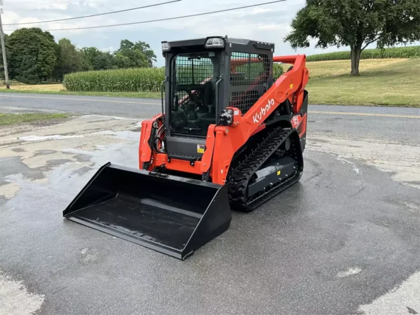 2023 Kubota SVL75-3 Skid Steer - Image 2