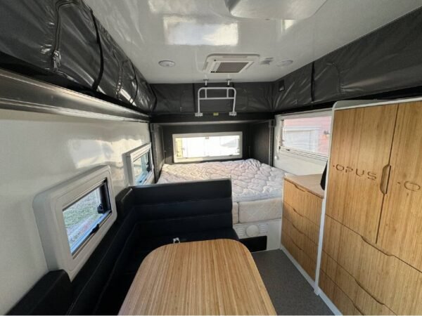 Used 2023 OPUS OP15 - Image 7