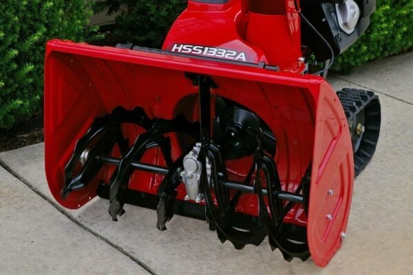 New 2023 Honda HSS1332AAT Snow Blower - Image 2