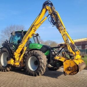 Deutz-Fahr Agroton TTV 1130 mit Herder MBK 502 S