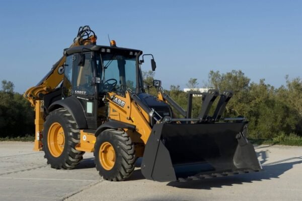 Case 590ST Backhoe Loader - Image 2