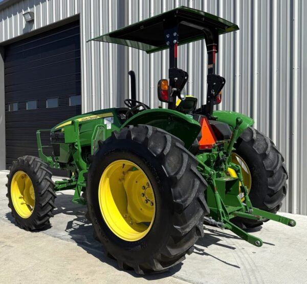 2022 John Deere 5065E  4x4 65 HP - Image 8