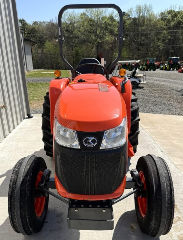 2018 Kubota L3301 583 Hours 2WD 33 HP - Image 8