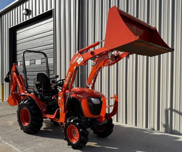 2022 Kubota B2601 Backhoe Tractor 73 Hours! 4x4, 30HP