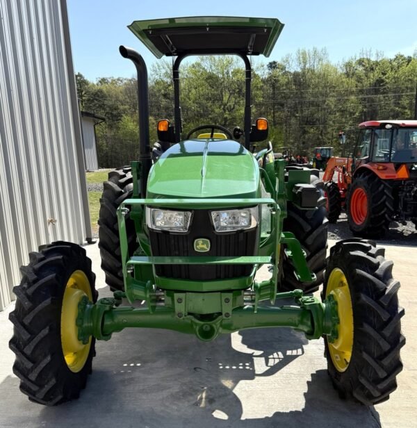 2022 John Deere 5065E  4x4 65 HP - Image 7