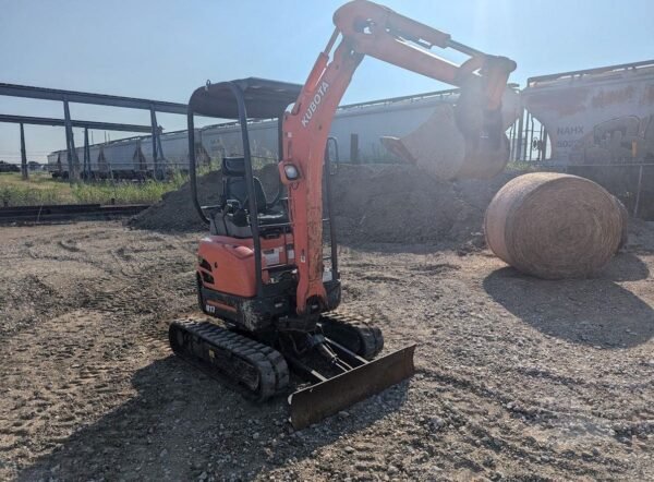 KUBOTA U17 - Image 4