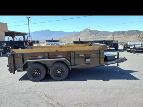 New 2023 Diamond C MDT7712 Dump Trailer - Image 4