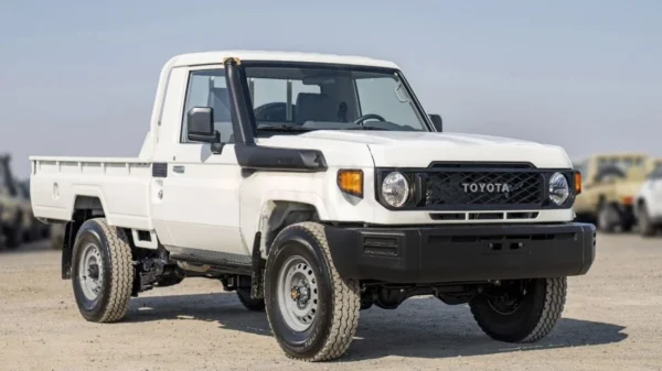 Toyota Land Cruiser Pick Up Land Cruiser Pickup LC79 Single Cabin 4.2L Diesel V6 MY2025 - Image 2
