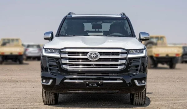 Toyota Land Cruiser VXR 3.5L - Image 2