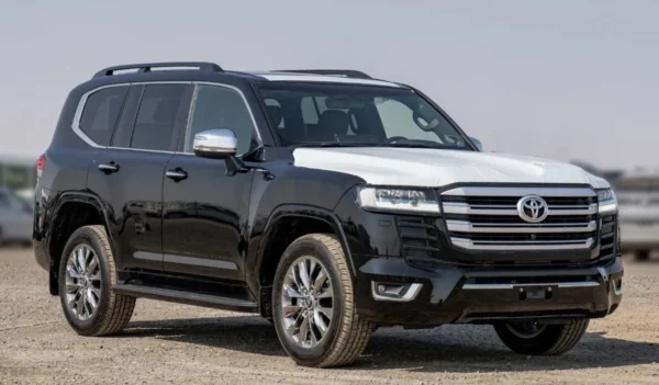 Toyota Land Cruiser VXR 3.5L - Image 3