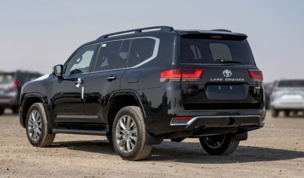 Toyota Land Cruiser VXR 3.5L - Image 6