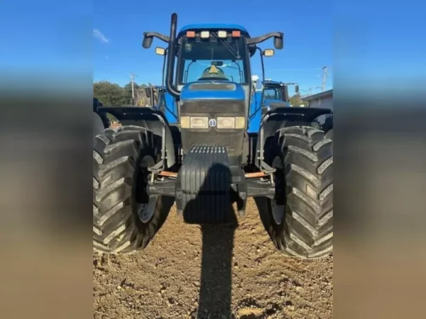 Used 2005 New Holland TM155 - Image 2