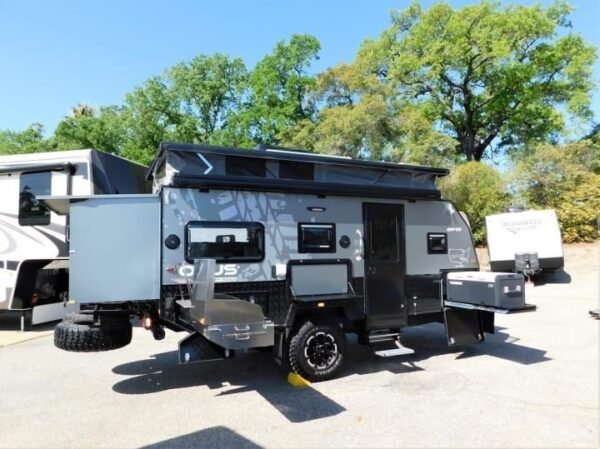 Used 2023 OPUS OP15 - Image 12