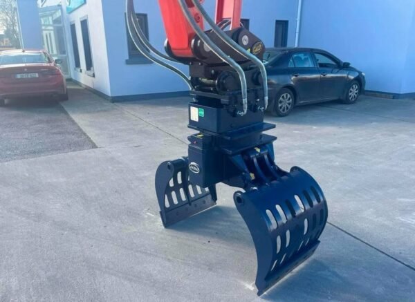 KX085-5 Hydraulic Excavator & Daemo DMR160 Rotating Grapple - Image 2