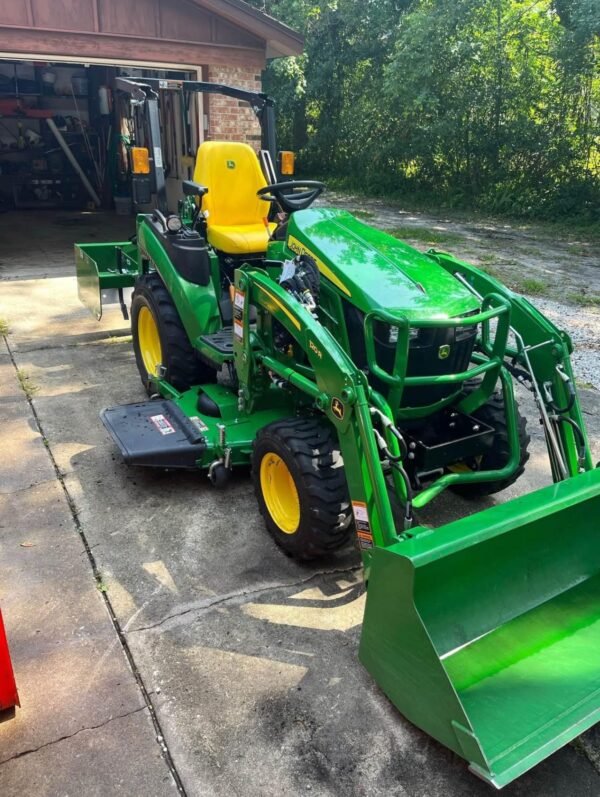 John Deere Tractor 2025R Mower Front End Loader - Image 2