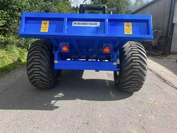 Factory Wholesale 3 Ton 5 Ton 7 Ton 4-Wheel Farm Utility Mobile Mini Dump Trailer for Tractor Trailer Applications - Image 4
